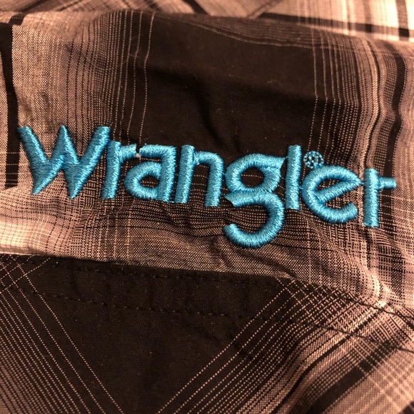 Wrangler Logo Long Sleeve Snap Show Shirt, LT - Picture 3 of 6